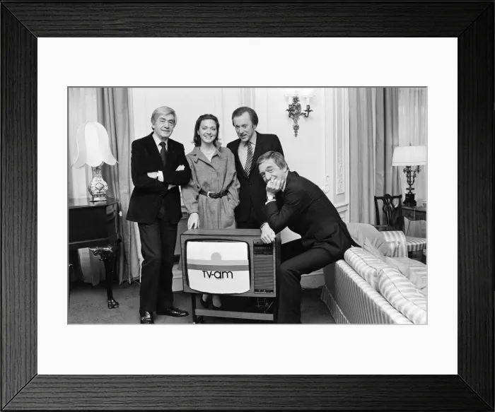 Framed Print : The presenters of new breakfast television show TV-am'- Robert Kee, Anna Ford Framed Print : The presenters of new breakfast television show TV-am'- Robert Kee, Anna Ford