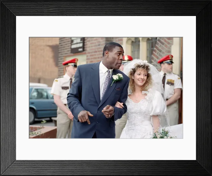 Framed Print : Frank and Laura Brunos wedding in Hornchurch, Greater London, Essex Framed Print : Frank and Laura Brunos wedding in Hornchurch, Greater London, Essex