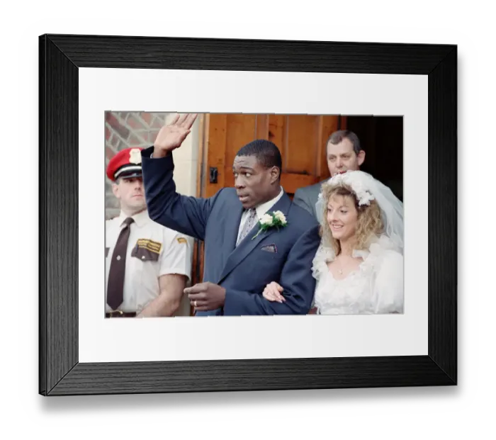 Framed Print : Frank and Laura Brunos wedding in Hornchurch, Greater London, Essex Framed Print : Frank and Laura Brunos wedding in Hornchurch, Greater London, Essex