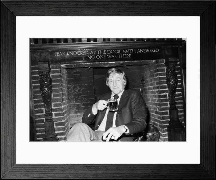 Framed Print : Chat show host Michael Parkinson. 19th April 1983 Framed Print : Chat show host Michael Parkinson. 19th April 1983