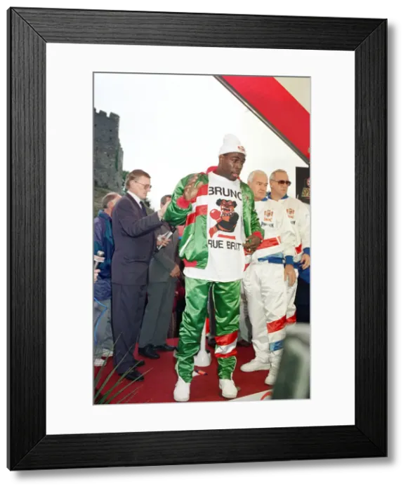 Framed Print : Lennox Lewis vs. Frank Bruno at the National Stadium, Cardiff Arms Park