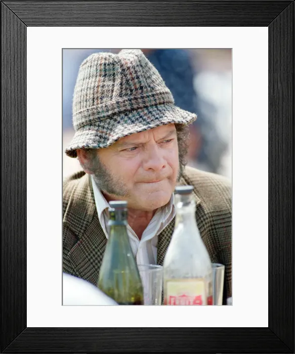Framed Print : David Jason playing the role of Pop Larkin during the filming of Framed Print : David Jason playing the role of Pop Larkin during the filming of