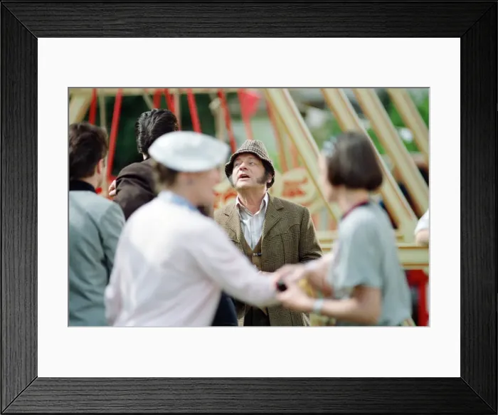 Framed Print : David Jason playing the role of Pop Larkin during the filming of Framed Print : David Jason playing the role of Pop Larkin during the filming of
