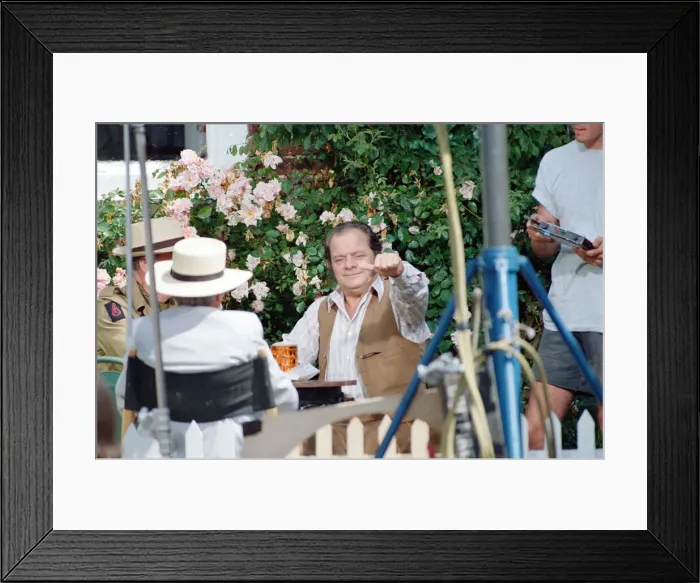Framed Print : David Jason playing the role of Pop Larkin during the filming of Framed Print : David Jason playing the role of Pop Larkin during the filming of