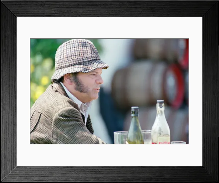 Framed Print : David Jason playing the role of Pop Larkin during the filming of Framed Print : David Jason playing the role of Pop Larkin during the filming of