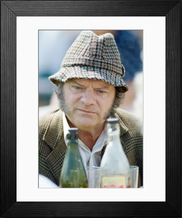 Framed Print : David Jason playing the role of Pop Larkin during the filming of Framed Print : David Jason playing the role of Pop Larkin during the filming of