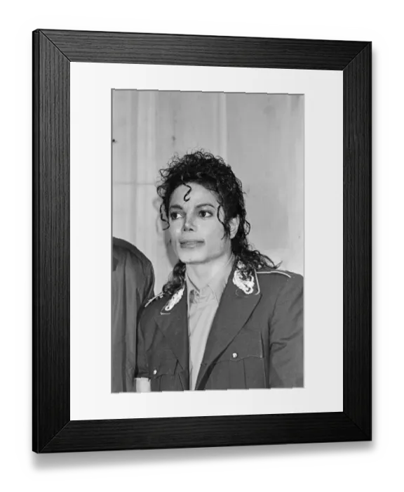Framed Print : Michael Jackson, pictured in 1988, in London where he is entered into The Guinness World Framed Print : Michael Jackson, pictured in 1988, in London where he is entered into The Guinness World