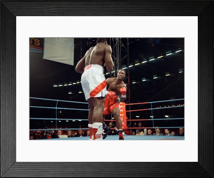 Framed Print : Lennox Lewis vs. Frank Bruno at the National Stadium, Cardiff Arms Park Framed Print : Lennox Lewis vs. Frank Bruno at the National Stadium, Cardiff Arms Park