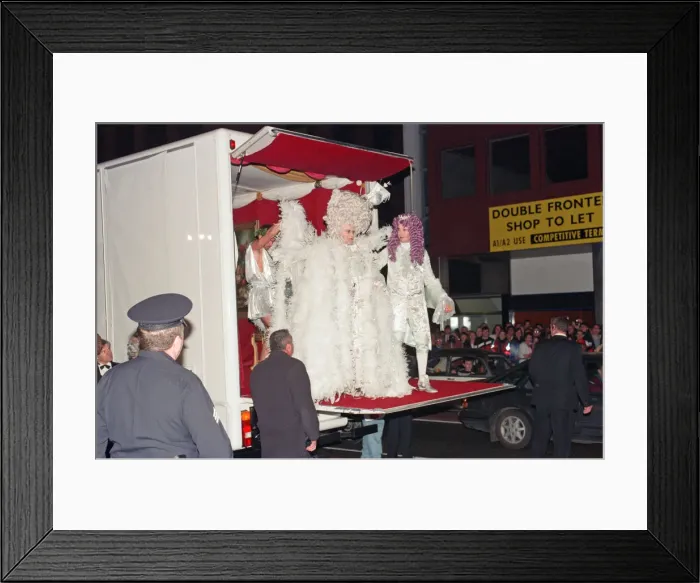 Framed Print : Elton John and David Furnish arriving at Eltons 50th birthday party at Hammersmith Framed Print : Elton John and David Furnish arriving at Eltons 50th birthday party at Hammersmith