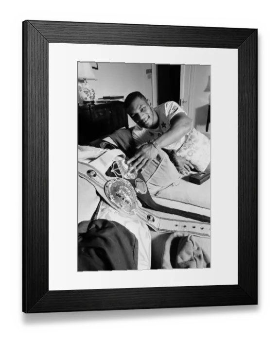 Framed Print : Mike Tyson in London to see Frank Bruno against James Quick'Tillis Framed Print : Mike Tyson in London to see Frank Bruno against James Quick'Tillis