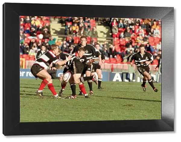 Rugby Union, Newcastle Falcons v Saracens. 31st October 1998