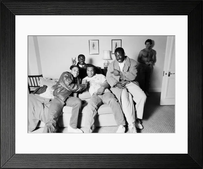 Framed Print : Mike Tyson in London to see Frank Bruno against James Quick'Tillis Framed Print : Mike Tyson in London to see Frank Bruno against James Quick'Tillis