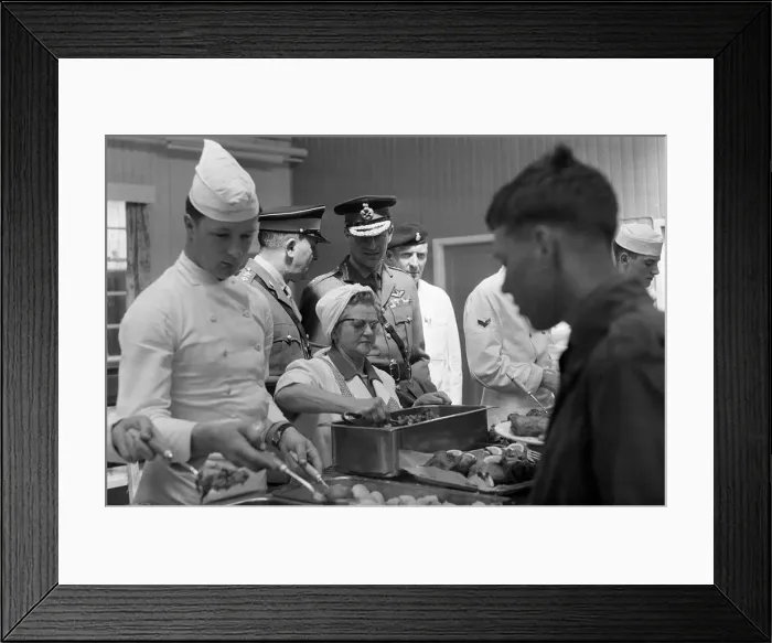 Framed Print : Prince Philip, Duke of Edinburgh, visiting the Infantry Junior Leaders Battalion at Park Framed Print : Prince Philip, Duke of Edinburgh, visiting the Infantry Junior Leaders Battalion at Park