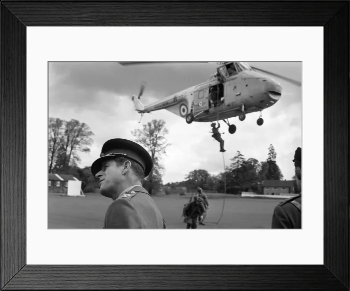 Framed Print : Prince Philip, Duke of Edinburgh, visiting the Infantry Junior Leaders Battalion at Park Framed Print : Prince Philip, Duke of Edinburgh, visiting the Infantry Junior Leaders Battalion at Park