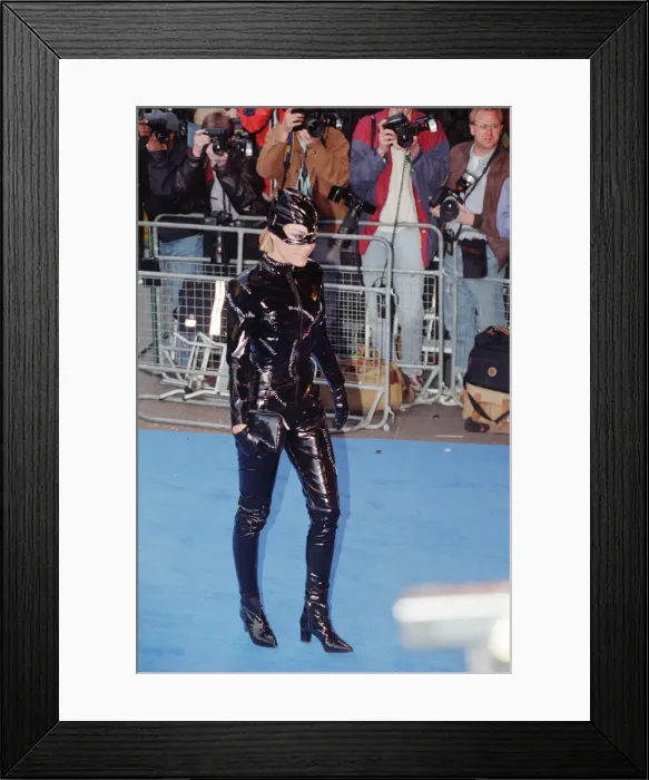 Framed Print : Tara Palmer-Tomkinson arriving at Elton Johns 50th birthday party at Hammersmith Framed Print : Tara Palmer-Tomkinson arriving at Elton Johns 50th birthday party at Hammersmith