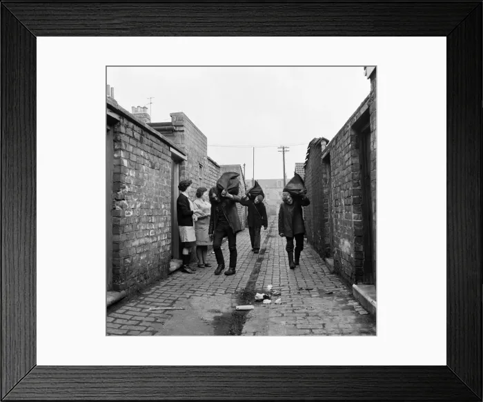 Framed Print : Coal men start delivering coal, Teesside. 1972 Framed Print : Coal men start delivering coal, Teesside. 1972