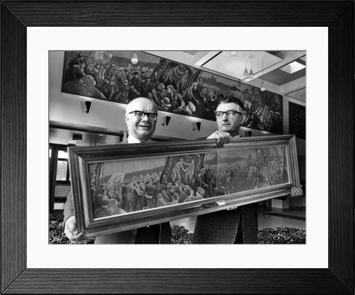 Framed Print : Norman Cornish (right) gets ready for the royal presentation with Councillor Bob Framed Print : Norman Cornish (right) gets ready for the royal presentation with Councillor Bob
