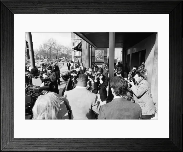 Framed Print : Mike Tyson in London to see Frank Bruno against James Quick'Tillis Framed Print : Mike Tyson in London to see Frank Bruno against James Quick'Tillis