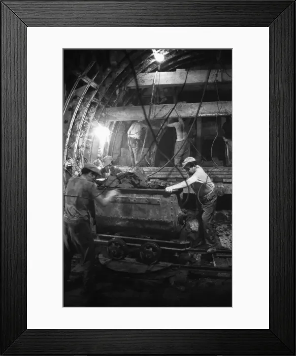 Framed Print : Construction of the Victoria Line under the streets of London 29th October 1964 Framed Print : Construction of the Victoria Line under the streets of London 29th October 1964