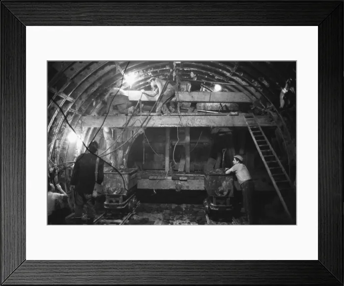 Framed Print : Construction of the Victoria Line under the streets of London 29th October 1964 Framed Print : Construction of the Victoria Line under the streets of London 29th October 1964