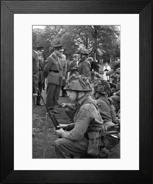 Framed Print : Prince Philip, Duke of Edinburgh, visiting the Infantry Junior Leaders Battalion at Park Framed Print : Prince Philip, Duke of Edinburgh, visiting the Infantry Junior Leaders Battalion at Park