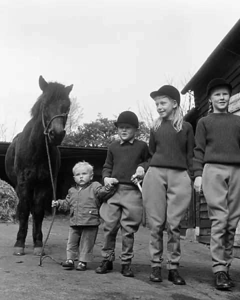 The children of actor Leslie Phillips, Caroline, Claudia, Andrew and Roger