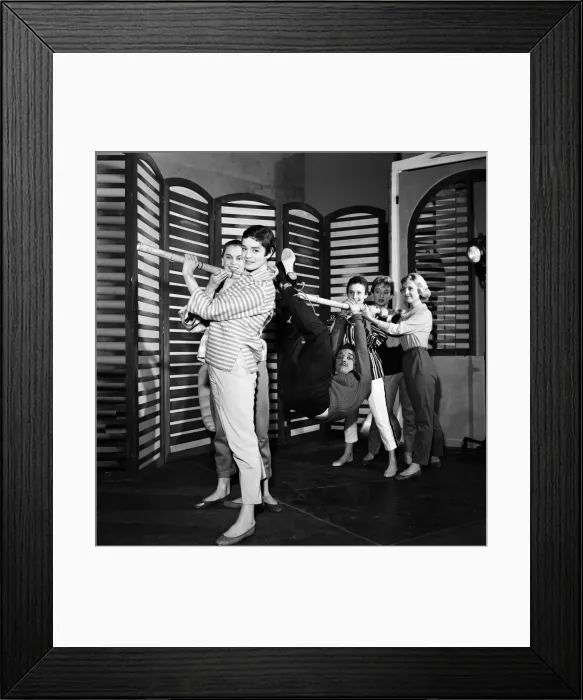 Framed Print : The cast of new musical comedy Lady at the Wheel'at the Lyric Theatre Framed Print : The cast of new musical comedy Lady at the Wheel'at the Lyric Theatre