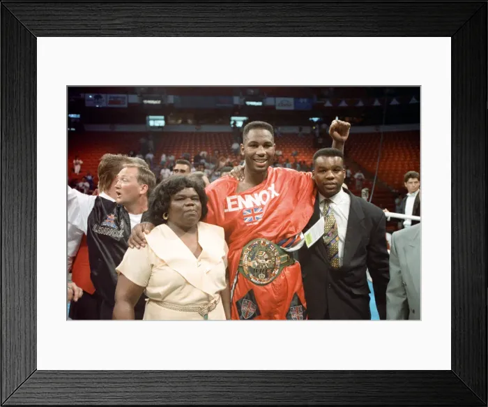 Framed Print : Lennox Lewis vs. Tony Tucker, billed as Star Spangled Glory Framed Print : Lennox Lewis vs. Tony Tucker, billed as Star Spangled Glory