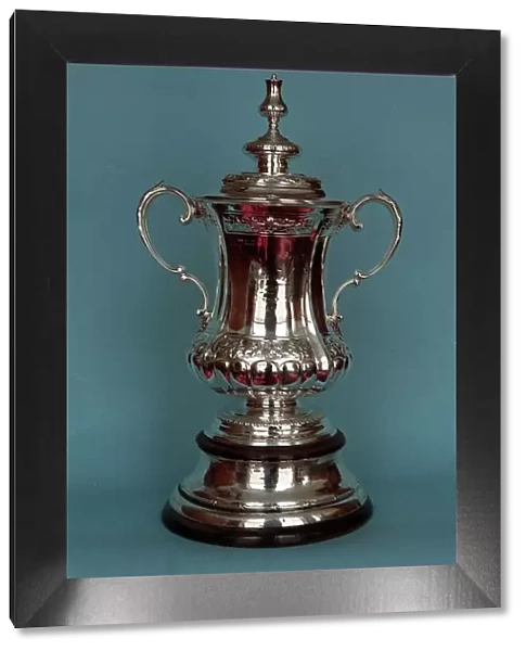 FA cup trophy 1992 FA Cup trophy which was the third cup to be used - which