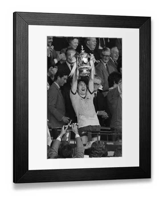 Framed Print : Arsenal v Manchester United Football May 1979 Pat Rice Arsenal Football Player