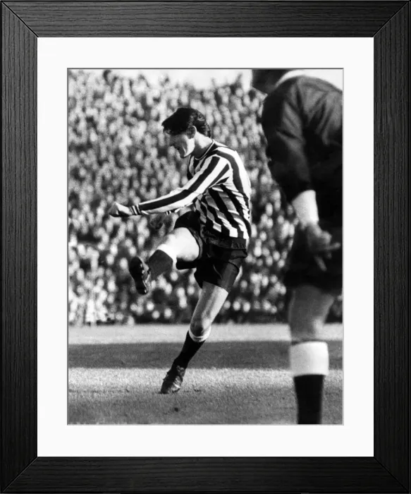 Framed Print : Newcastles £100, 000 Scot, Jim Smith, takes a crack at goal during the Fairs Framed Print : Newcastles £100, 000 Scot, Jim Smith, takes a crack at goal during the Fairs