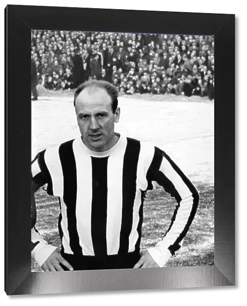 Footballer Jim Iley, circa 1965