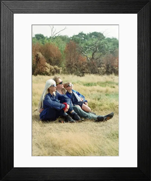 Framed Print : People watching the solar eclipse at Bidston Hill. 11th August 1999 Framed Print : People watching the solar eclipse at Bidston Hill. 11th August 1999