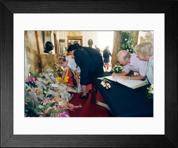 Framed Print : Members of the public queue in the Marble Hall, at Cardiffs City Hall Framed Print : Members of the public queue in the Marble Hall, at Cardiffs City Hall