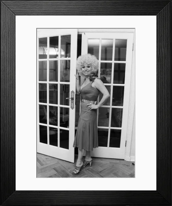 Framed Print : Actress Barbara Windsor. 22nd April 1978 Framed Print : Actress Barbara Windsor. 22nd April 1978