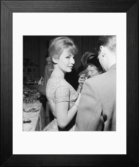 Framed Print : Annette Stroyberg, danish actress, in London, Sunday 14th December 1958 Framed Print : Annette Stroyberg, danish actress, in London, Sunday 14th December 1958