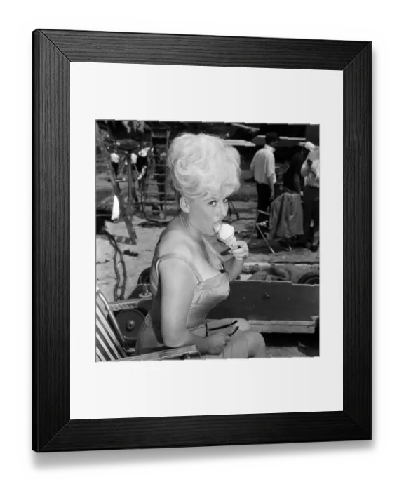 Framed Print : Barbara Windsor, a tiny five feet nothing, is described as a cute