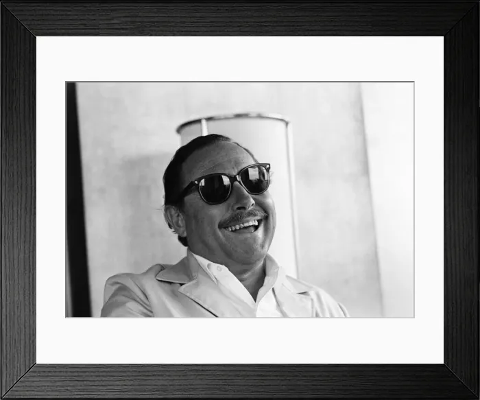 Framed Print : Tennessee Williams in London, Tuesday 31st July 1962 Framed Print : Tennessee Williams in London, Tuesday 31st July 1962