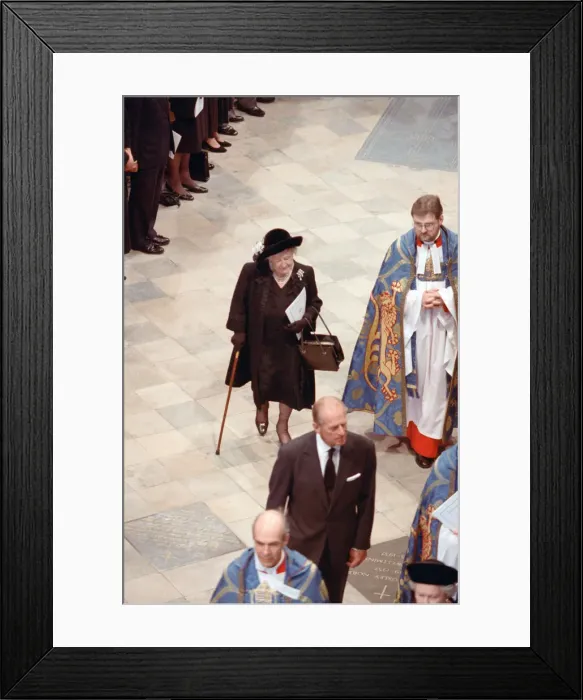 Framed Print : The funeral of Diana, Princess of Wales at Westminster Abbey, London Framed Print : The funeral of Diana, Princess of Wales at Westminster Abbey, London