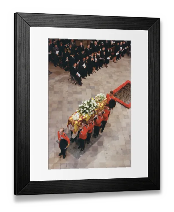 Framed Print : The funeral of Diana, Princess of Wales at Westminster Abbey, London. 6th September 1997 Framed Print : The funeral of Diana, Princess of Wales at Westminster Abbey, London. 6th September 1997