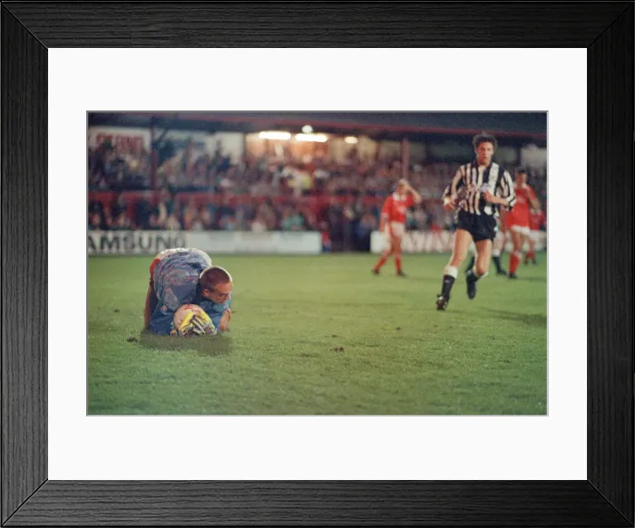Framed Print : Crewe Alexandra v Newcastle United, League Cup 2nd round 1st leg Framed Print : Crewe Alexandra v Newcastle United, League Cup 2nd round 1st leg