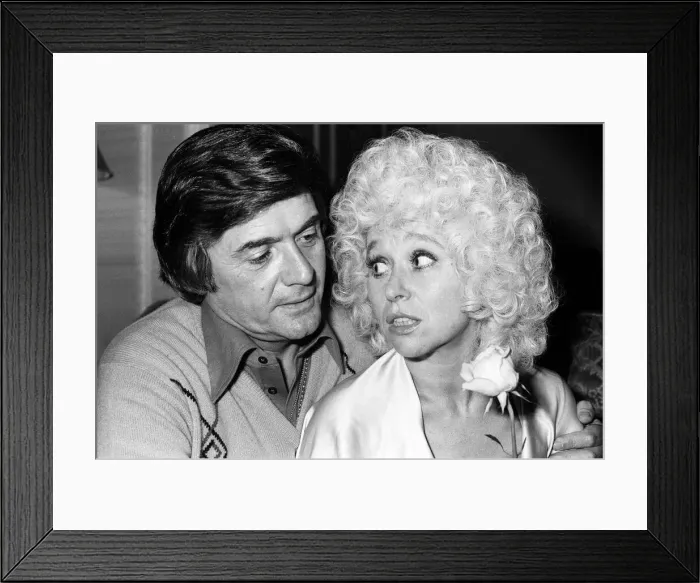 Framed Print : Actress Barbara Windsor and her husband Ronnie Knight. 11th July 1980 Framed Print : Actress Barbara Windsor and her husband Ronnie Knight. 11th July 1980