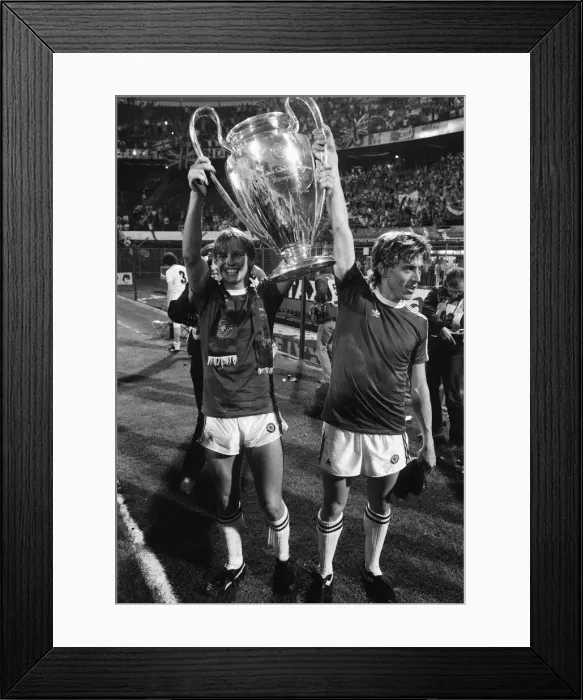 Framed Print : Aston Villa 1-0 Bayern Munich, European Cup Final match at the De Kuip, Rotterdam Framed Print : Aston Villa 1-0 Bayern Munich, European Cup Final match at the De Kuip, Rotterdam