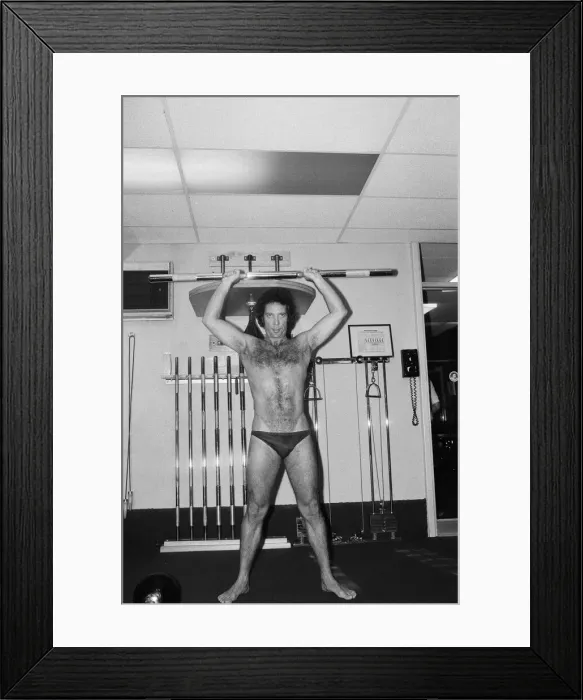 Framed Print : Tom Jones keeping fit. 2nd June 1980 Framed Print : Tom Jones keeping fit. 2nd June 1980