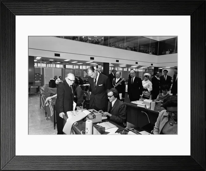 Framed Print : Prince Philip, Duke of Edinburgh, visiting the Birmingham Post and Mail offices Framed Print : Prince Philip, Duke of Edinburgh, visiting the Birmingham Post and Mail offices