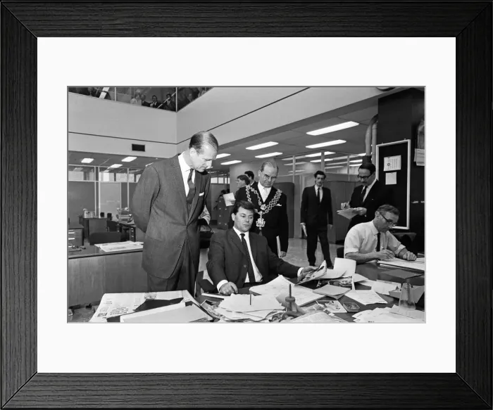 Framed Print : Prince Philip, Duke of Edinburgh, visiting the Birmingham Post and Mail offices Framed Print : Prince Philip, Duke of Edinburgh, visiting the Birmingham Post and Mail offices