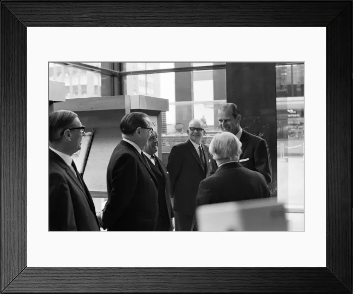 Framed Print : Prince Philip, Duke of Edinburgh, visiting the Birmingham Post and Mail offices Framed Print : Prince Philip, Duke of Edinburgh, visiting the Birmingham Post and Mail offices