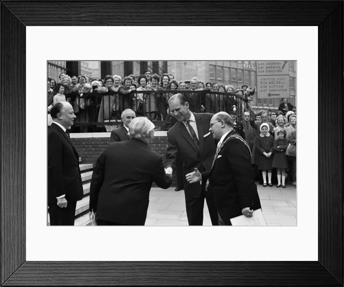 Framed Print : Prince Philip, Duke of Edinburgh, visiting the Birmingham Post and Mail offices Framed Print : Prince Philip, Duke of Edinburgh, visiting the Birmingham Post and Mail offices