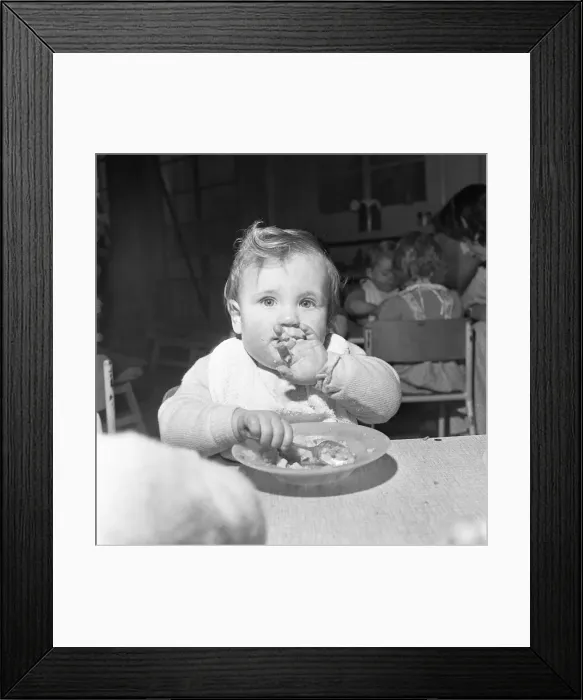 Framed Print : Lunch time at the L. C. C. Day nursery in Regency Street, Victoria Framed Print : Lunch time at the L. C. C. Day nursery in Regency Street, Victoria