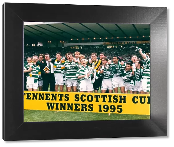 Celtic celebrate winning the 1995 Tennents Scottish Cup